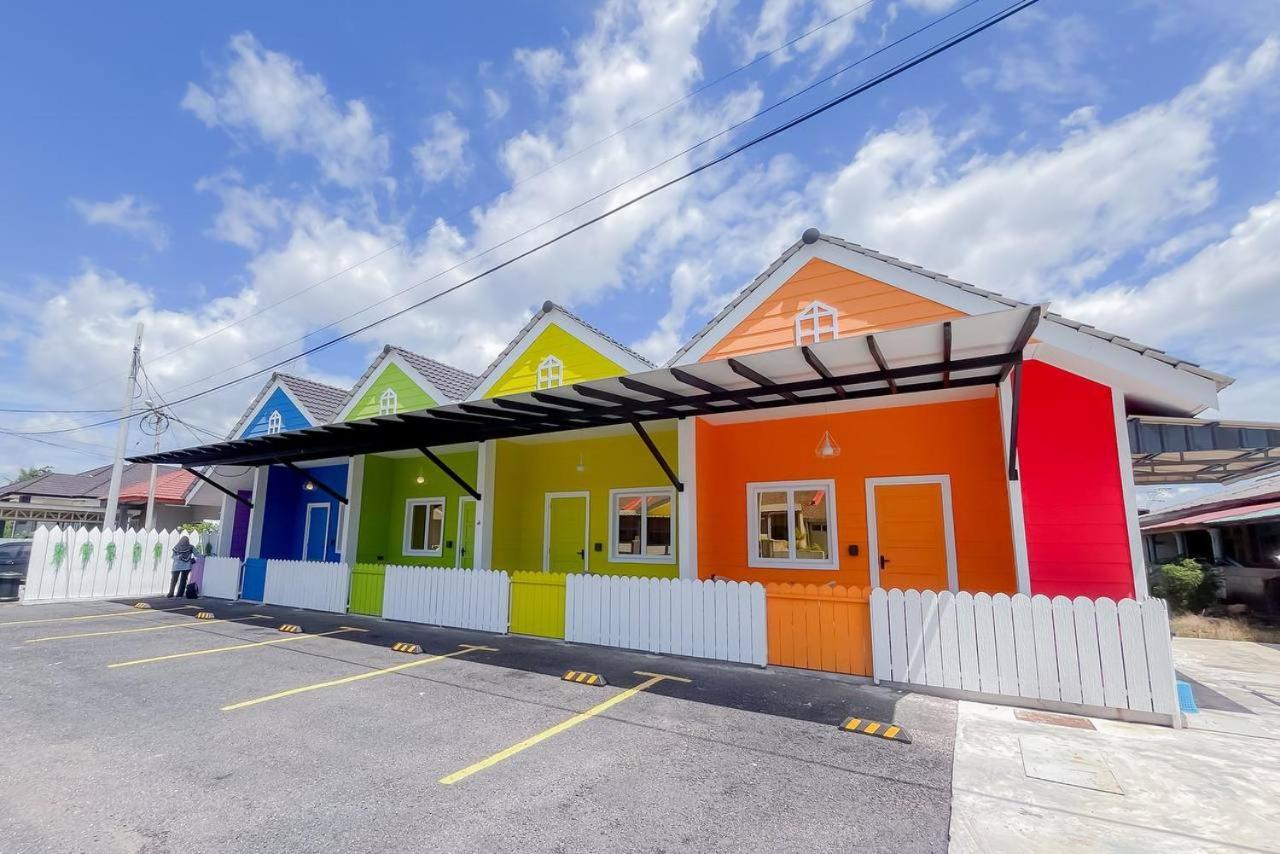 Auranad Tinyhouse Bandar Tanah Merah Wifi Netflix Tanah Merah (Kelantan) Exterior foto